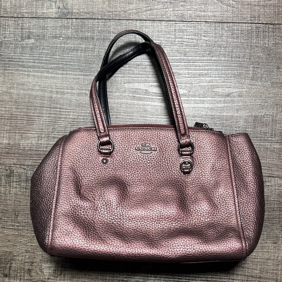 Coach Handbags - Coach Stanton Carryall 26 in metallic pebbled leather.